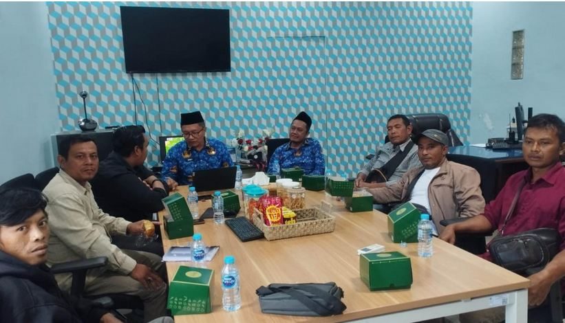 Gambar ini memiliki atribut alt yang kosong; nama filenya adalah mafia-1.jpg